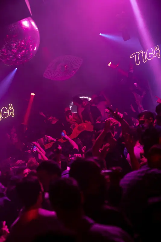 Lula Club atmosphere 5